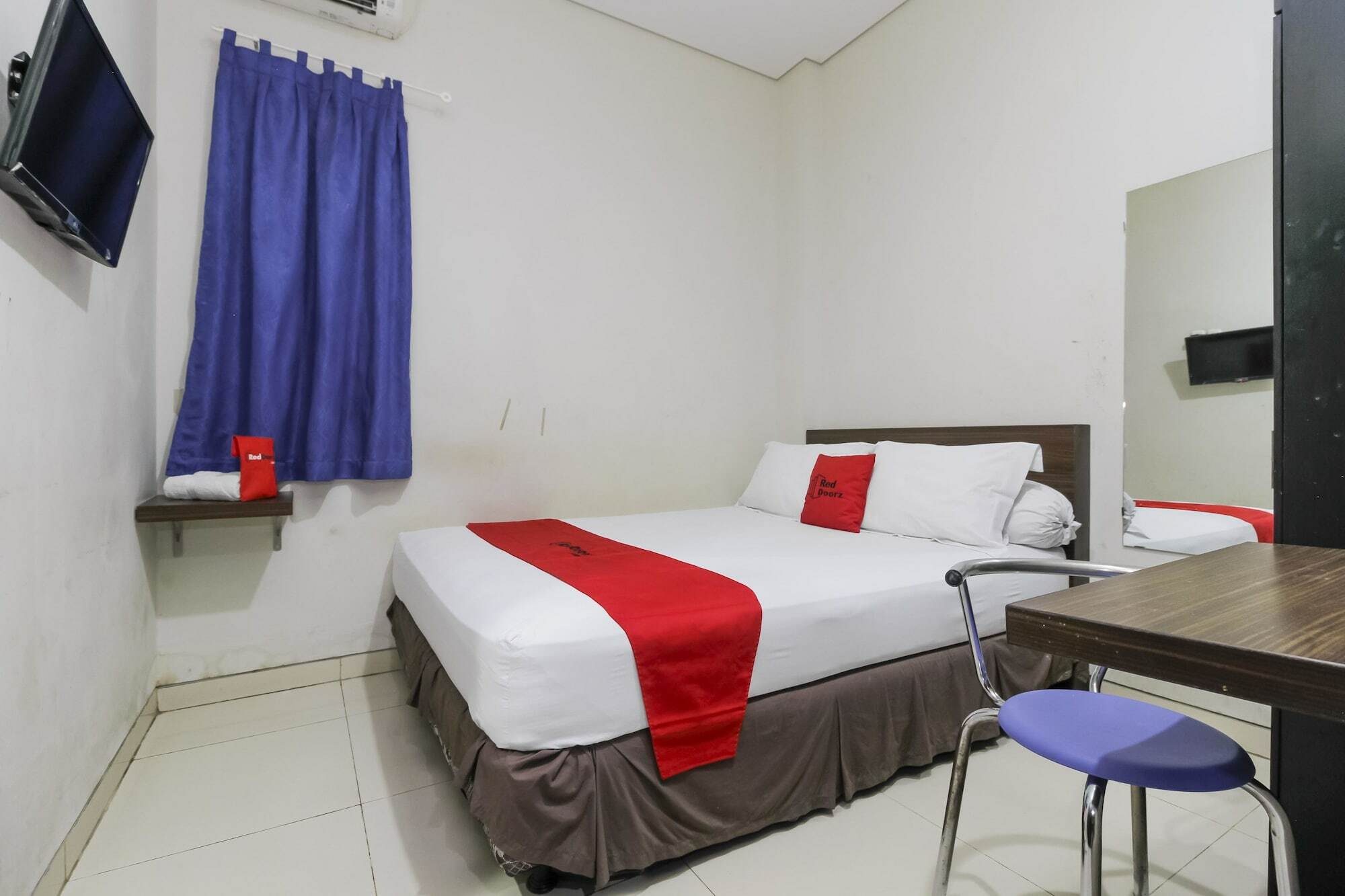 RedDoorz near Samarinda Central Plaza Exterior foto